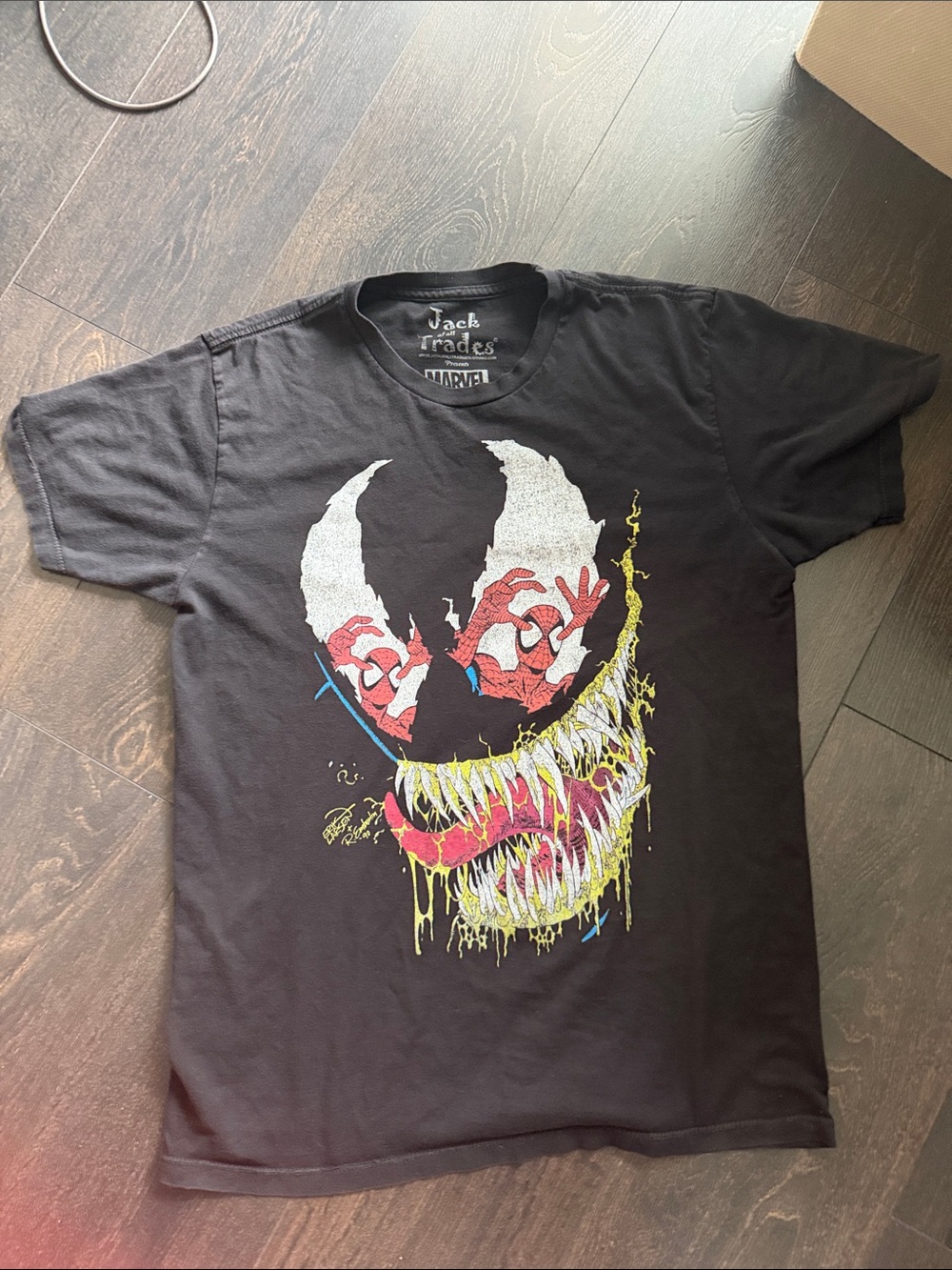 Venom Marvel vintage tee